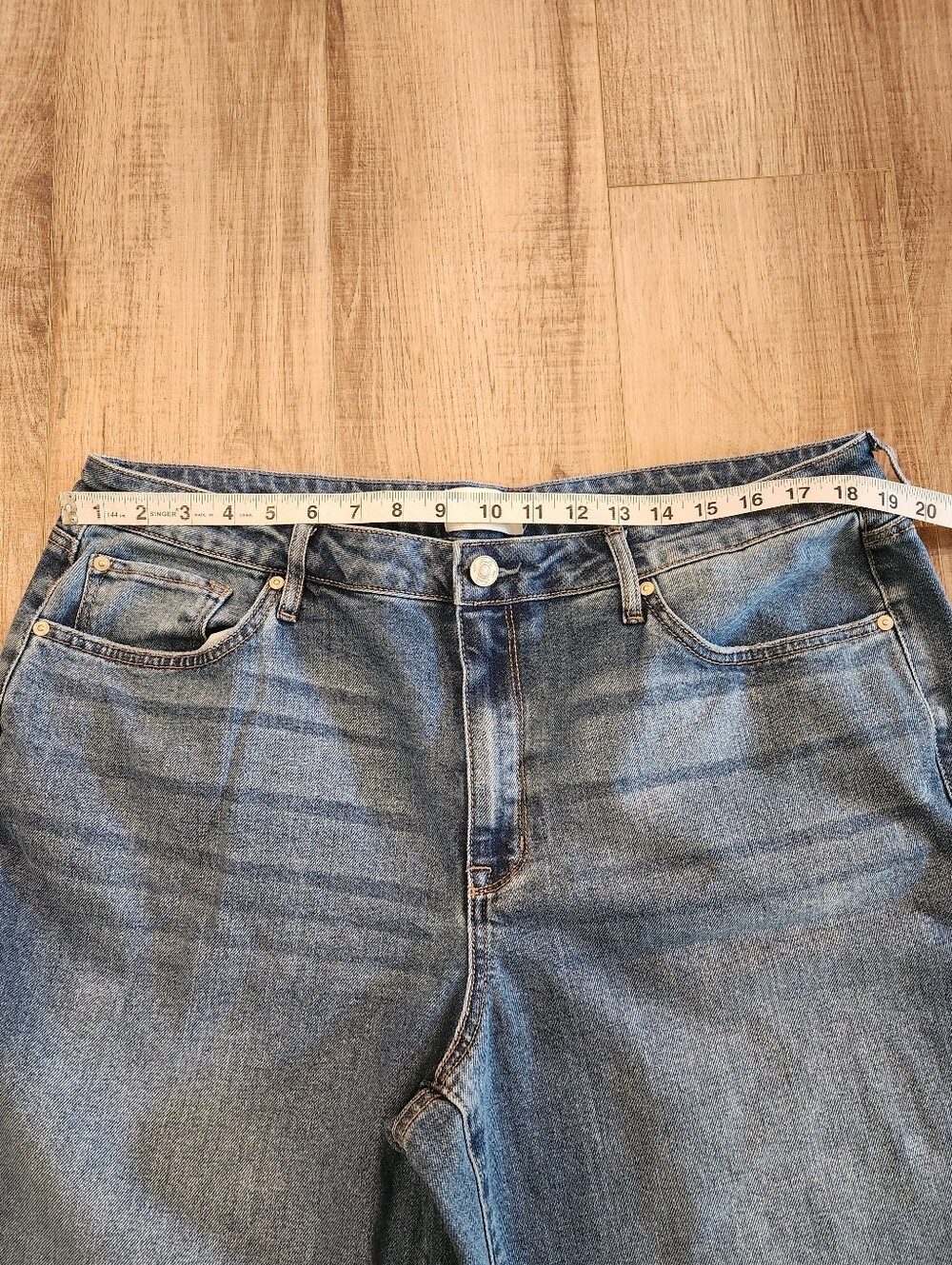 Seven7 Loose Straight Jeans Womens Size 16 Blue Medium Wash Denim Stretch - Picture 9 of 12
